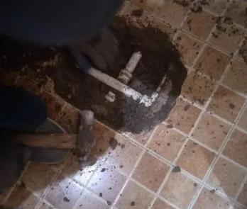 兴隆卫生间漏水维修公司为您分享下卫生间渗水如何处理及注意事项
