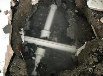 兴隆阳台漏水维修公司为您分享楼上楼下漏水怎么处理